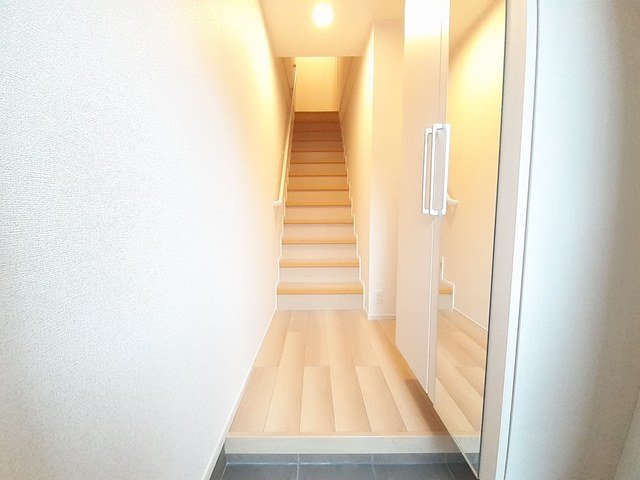 玄関　シンプルで使いやすい玄関です