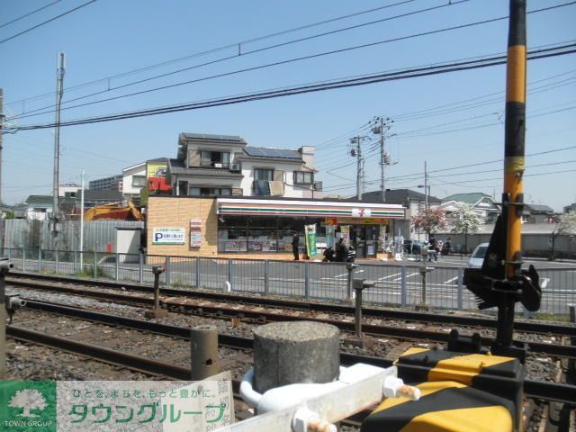 コンビニ　セブンイレブン葛飾鎌倉かなえ通り店（コンビニ）まで300m