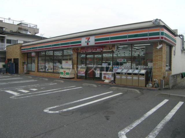 コンビニ　セブン-イレブン 足立鹿浜２丁目店（コンビニ）まで549m