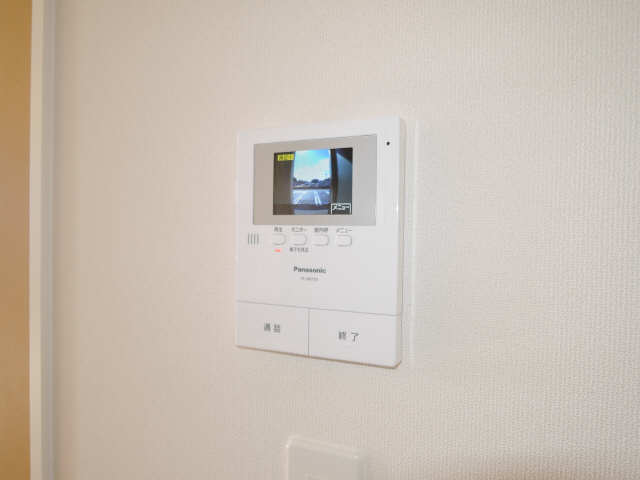 セキュリティ　TVモニター付きインターホン
