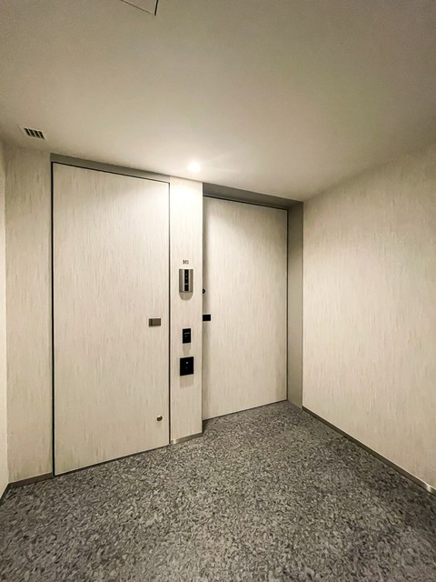 玄関　※写真は同タイプ住戸です。