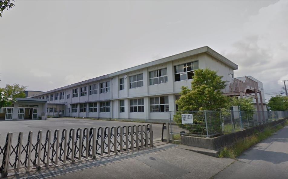 中学校　浅羽中学校（中学校）まで900m