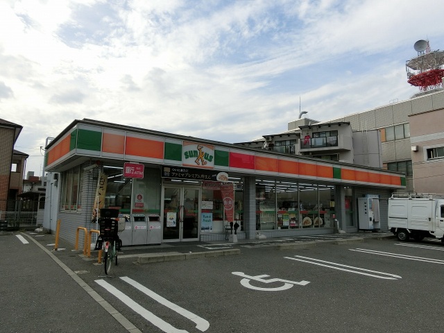 コンビニ　サンクス八尾光南町店（コンビニ）まで335m