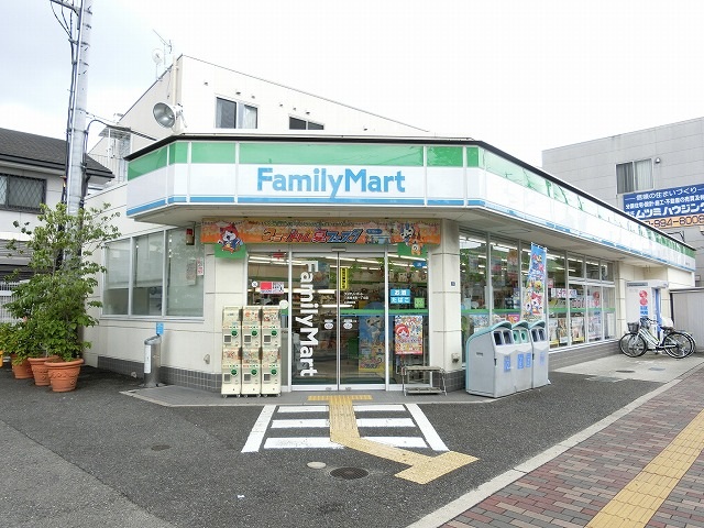 コンビニ　ファミリーマート八尾南本町一丁目店（コンビニ）まで356m