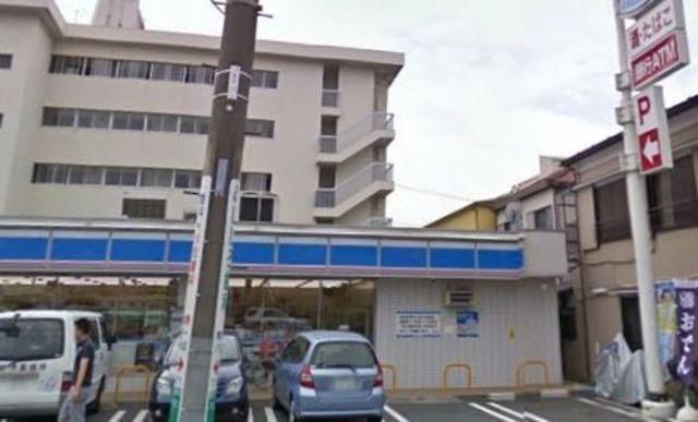 コンビニ　コンビニ（コンビニ）まで110m