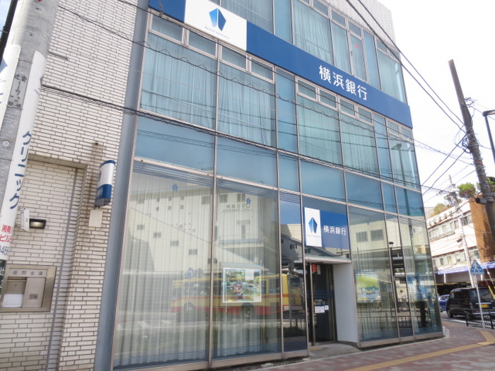 銀行　横浜銀行辻堂支店（銀行）まで830m