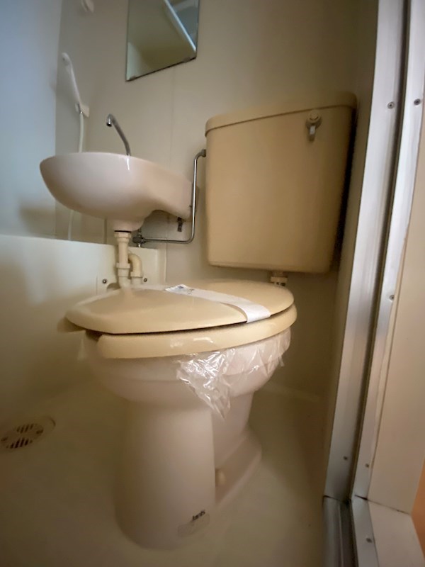 トイレ　コンパクトで使いやすいトイレです