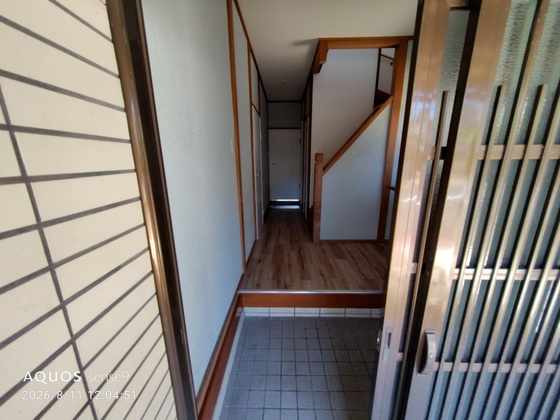 峠藤吉住宅2ndの玄関写真