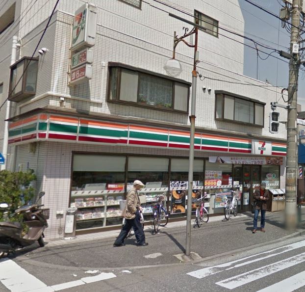 コンビニ　セブンイレブン・大田区中央８丁目店（コンビニ）まで576m