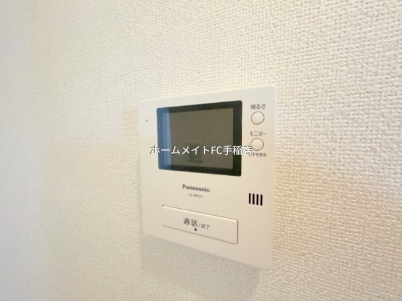 セキュリティ　モニター付きインターホン♪
