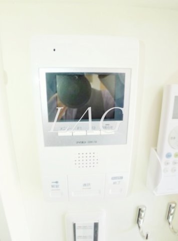 セキュリティ　モニター付きインターフォンです。