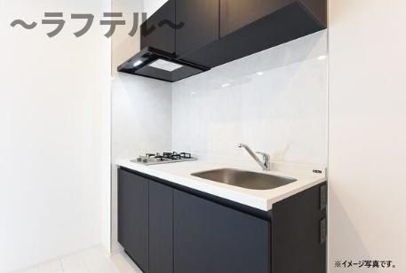 キッチン　同メーカー施工　別部屋イメージ写真