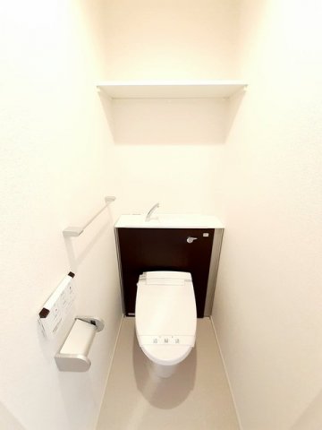 トイレ　ゆったりとした空間のトイレです