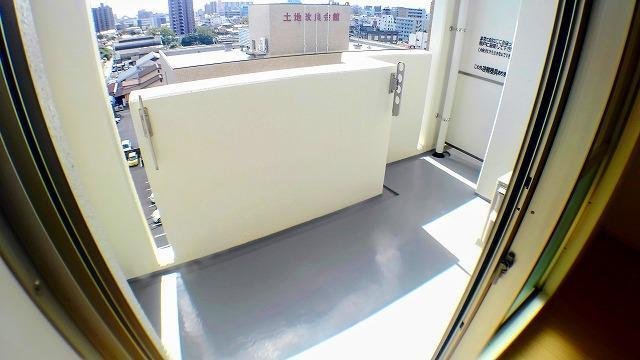 バルコニー　広々としたバルコニーです