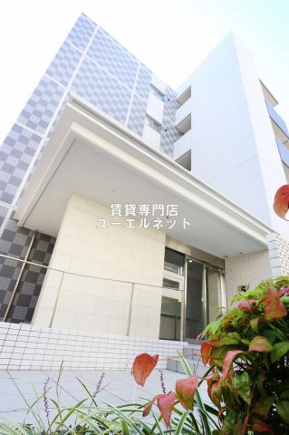 建物外観　シンプルで洗練されたデザインが毎日の暮らしに心地よさをプラス