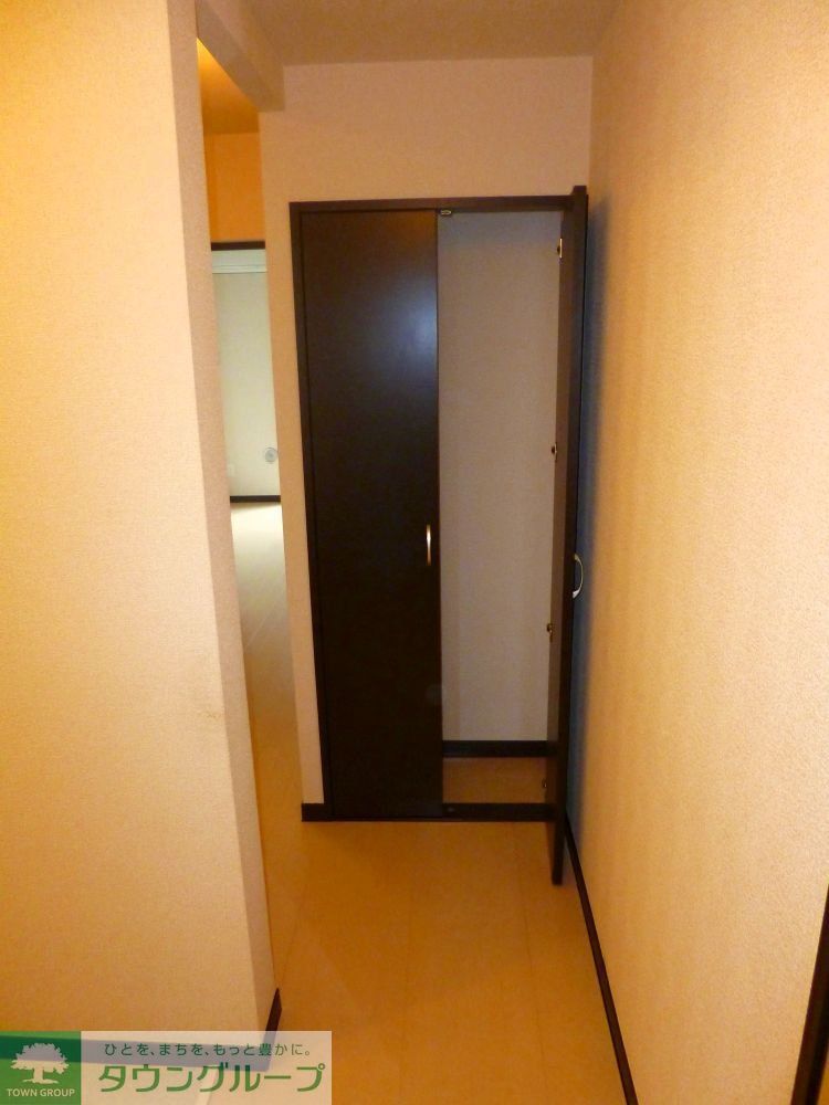 その他部屋・スペース　1F収納