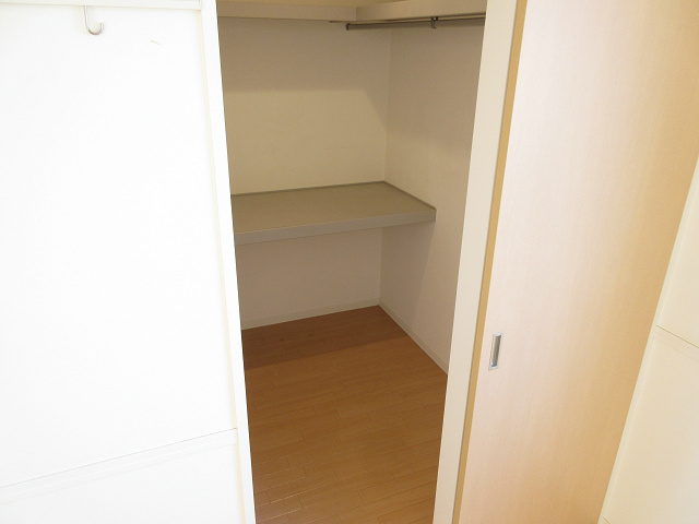 収納　※他部屋反転間取り