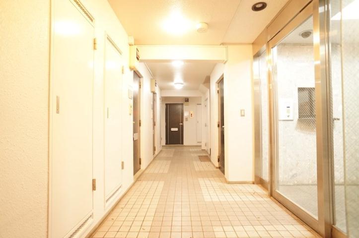 ロビー