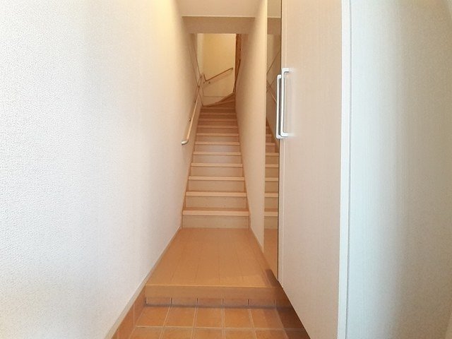玄関　収納もある玄関です