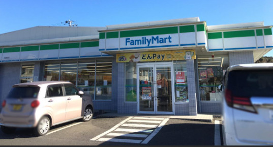 コンビニ　ファミリーマート 佐倉大崎台店（コンビニ）まで455m