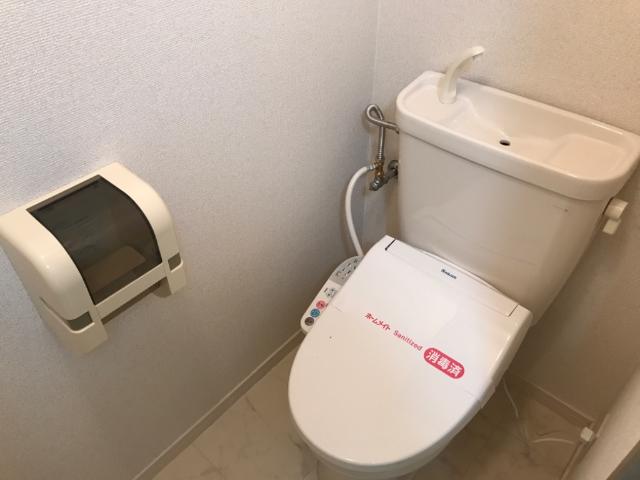 トイレ　シャワー付トイレ