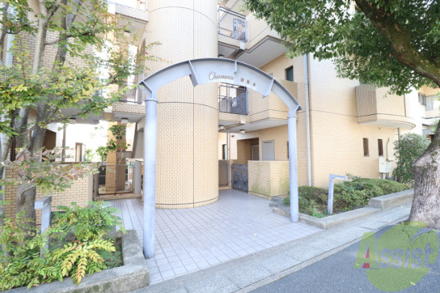 エントランス　駐輪場です