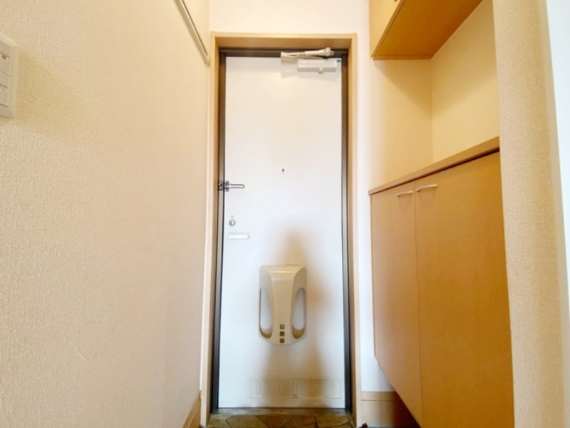玄関　図面と現状に相違がある場合には現状を優先