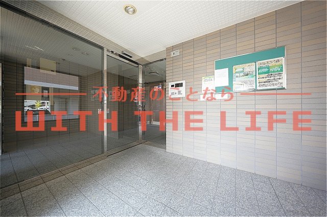 ロビー　建物の内部です