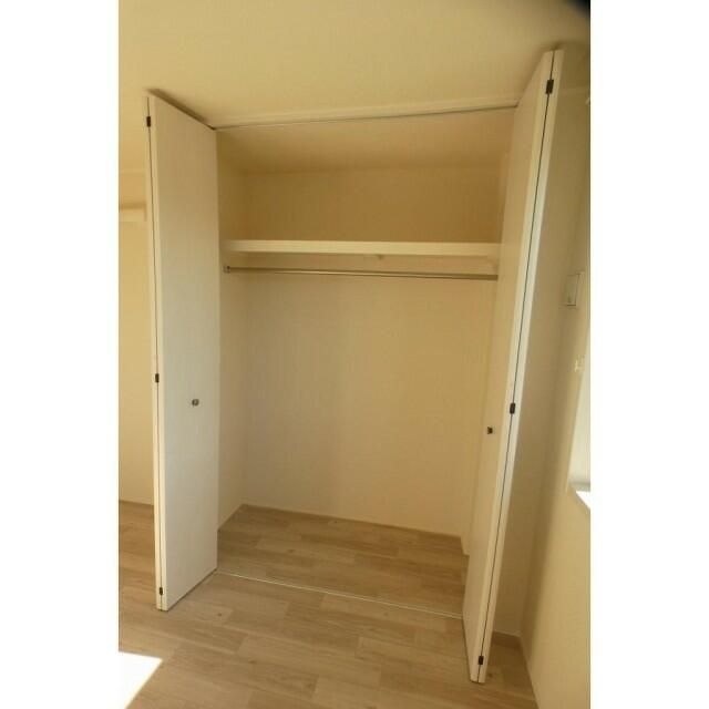 収納　※同建物内・別タイプの参考写真です。