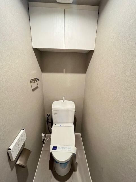 トイレ　落ち着いたトイレです