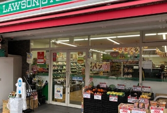 コンビニ　ローソンストア100両国店（コンビニ）まで151m