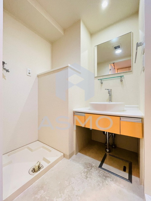 洗面設備　同マンション別部屋　参考写真