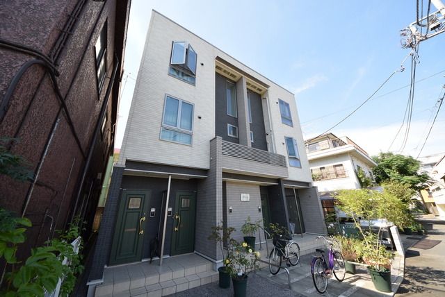建物外観　☆しっかりした外観です☆