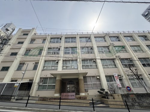 小学校　大阪市立中大江小学校（小学校）まで325m