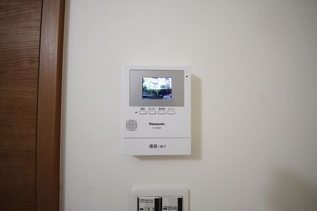 セキュリティ　★安心のＴＶ付インターホンです★