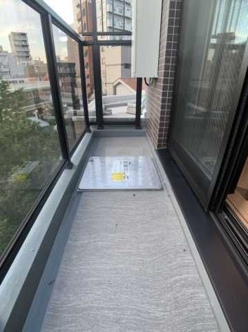 バルコニー　コンポジット王子