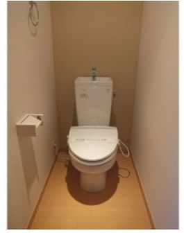 トイレ　コンパクトで使いやすいトイレです