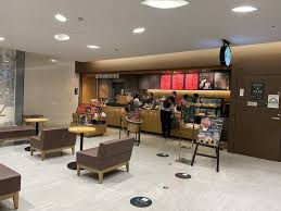 飲食店　スターバックスコーヒー（飲食店）まで290m
