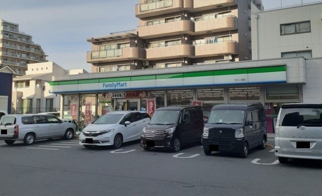 コンビニ　ファミリーマート市川二俣店（コンビニ）まで450m