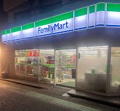 コンビニ　ファミリーマート 渋谷円山町店（コンビニ）まで24m