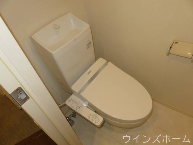 トイレ　ウォシュレット付きトイレ