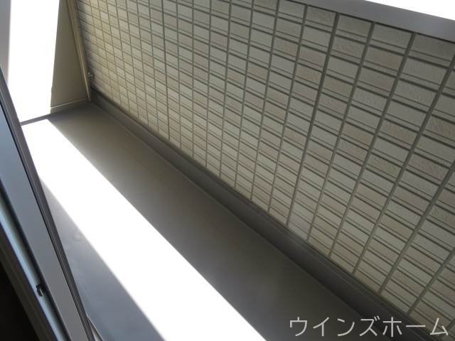 バルコニー　洗濯物が干せる南向きのバルコニーです。