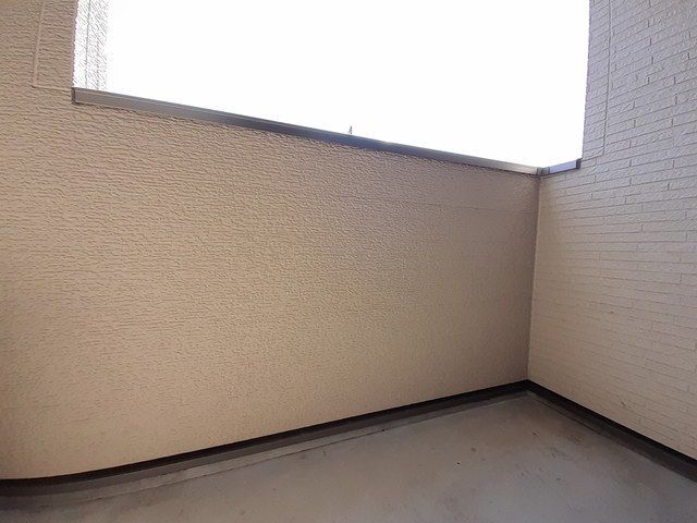 バルコニー　１３．１帖の奥行きあるＬＤＫです。