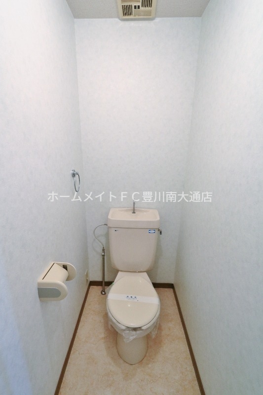 トイレ　同型別部屋写真