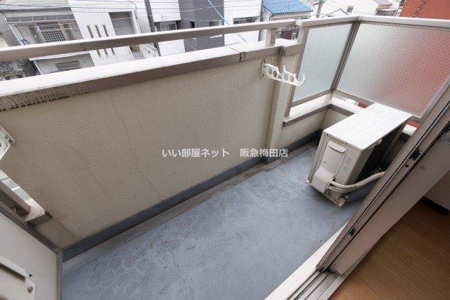 バルコニー　反転タイプとなります。