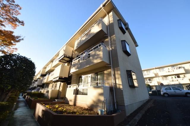 建物外観　内見のご予約はタウンハウジングまで♪