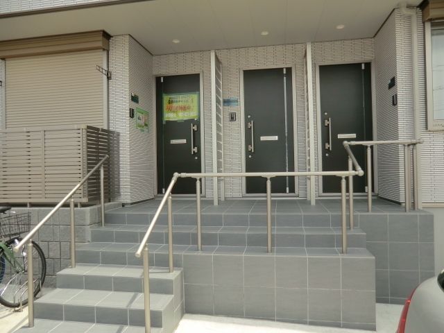 エントランス　エントランス