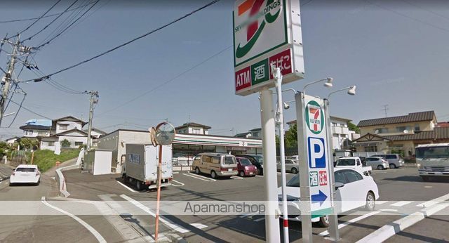 コンビニ　セブンイレブン　益城広安小入口店（コンビニ）まで300m