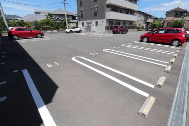 駐車場　駐車場があります