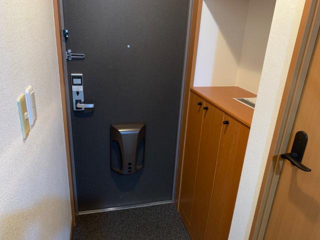 玄関　玄関